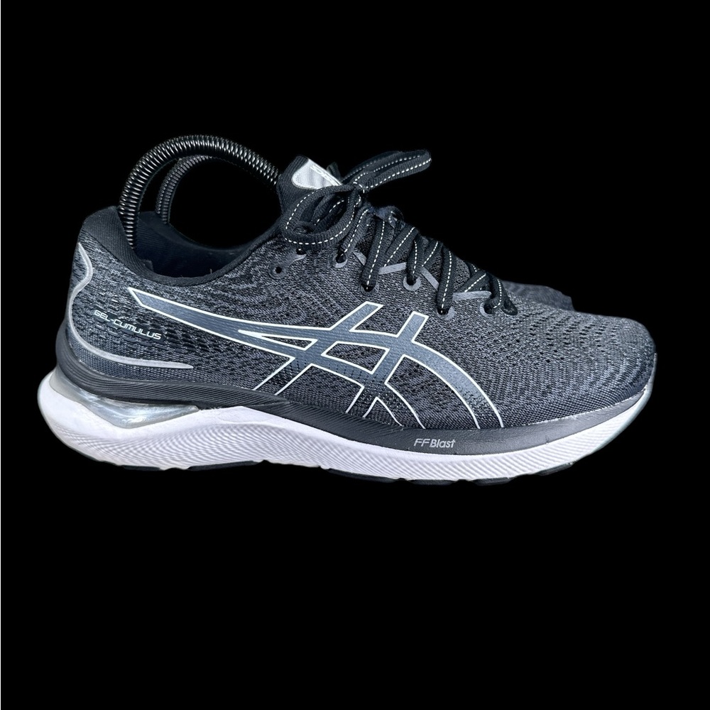 ASICS Gel Cumulus 24 (Black) Women’s Size: 8 Wide